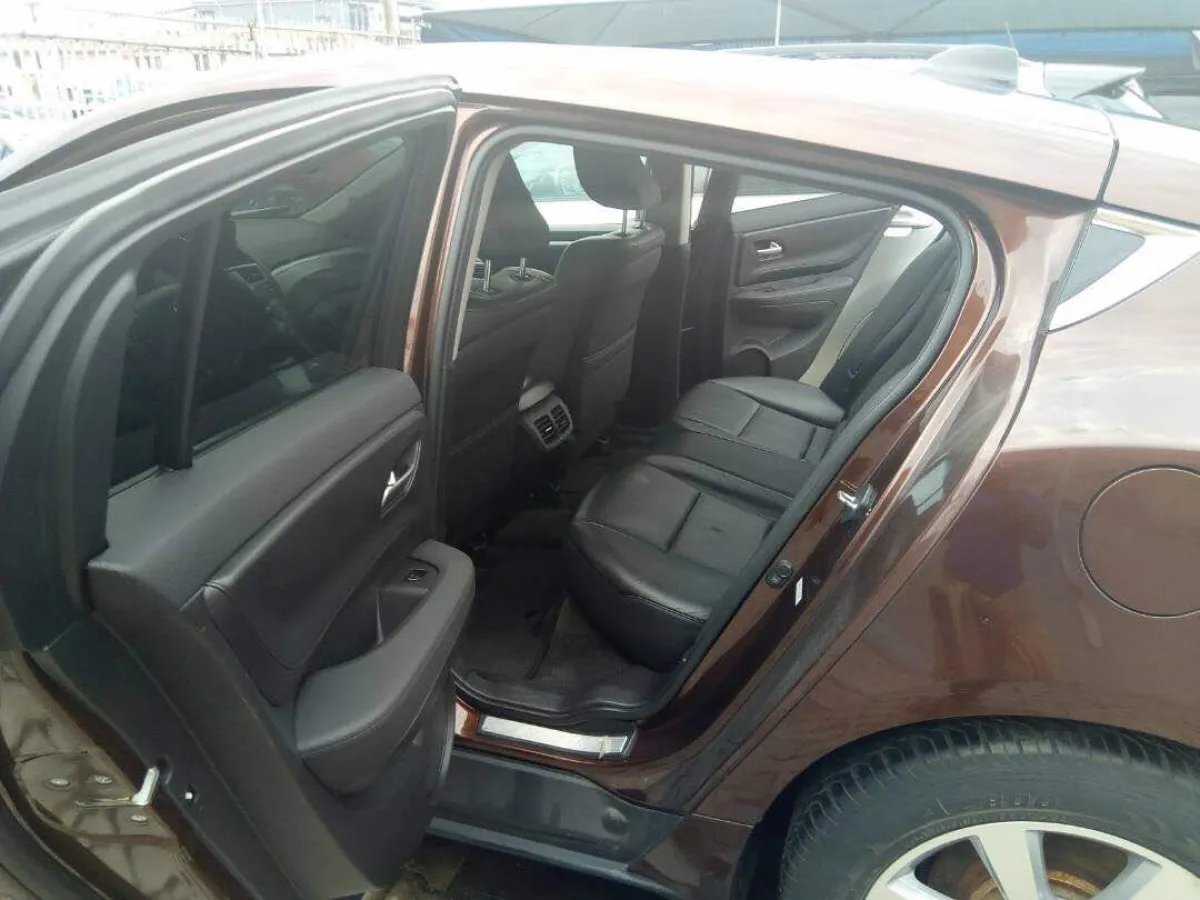 Clean Tokunbo 2010 Acura Mdx For Sale - Image 1