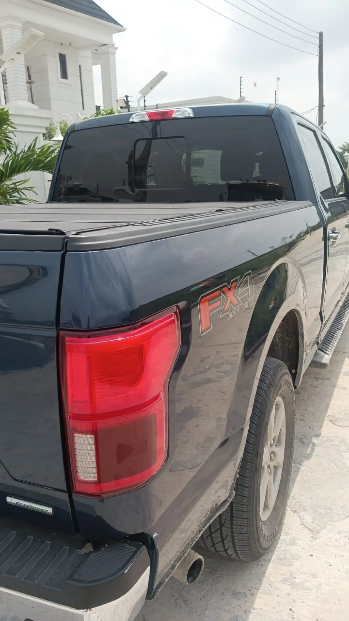 Ford F-150 2019 Dark Blue - Image 5