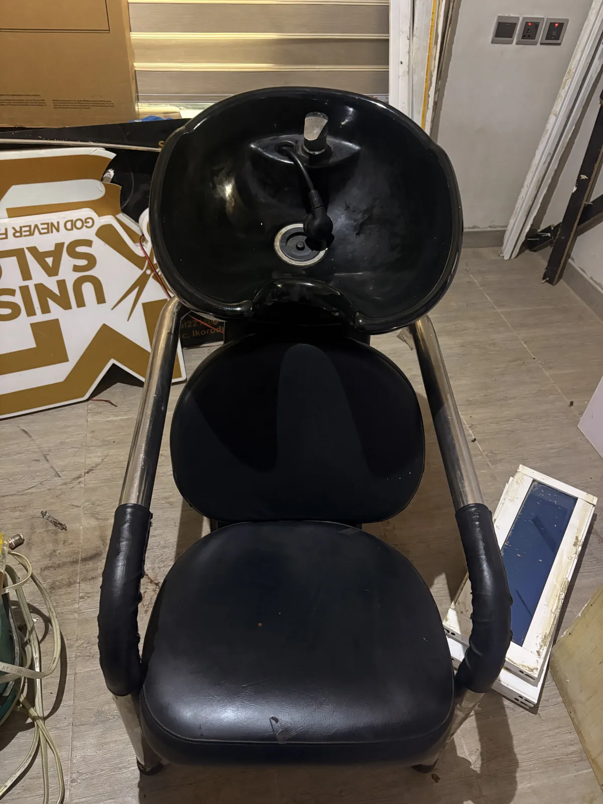 Hair Washing Basin for Salon Very Neat - Image 1