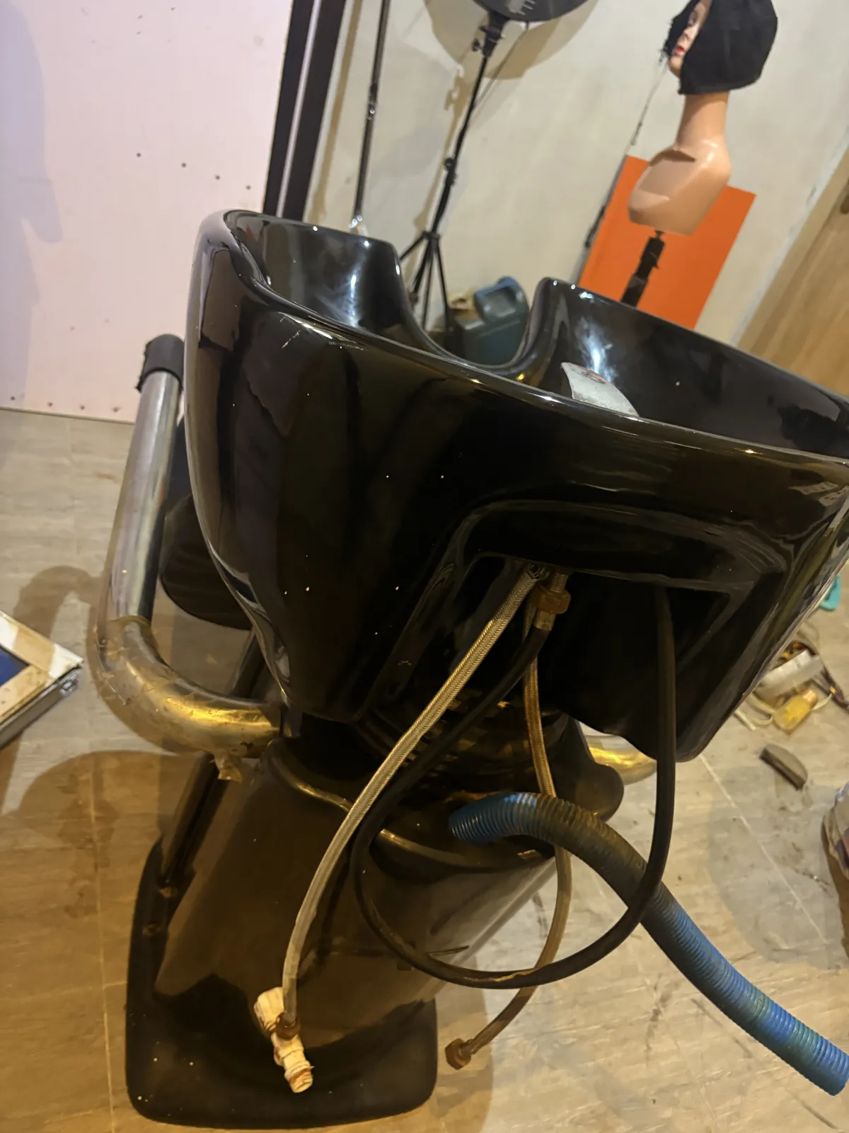 Hair Washing Basin for Salon Very Neat - Image 3