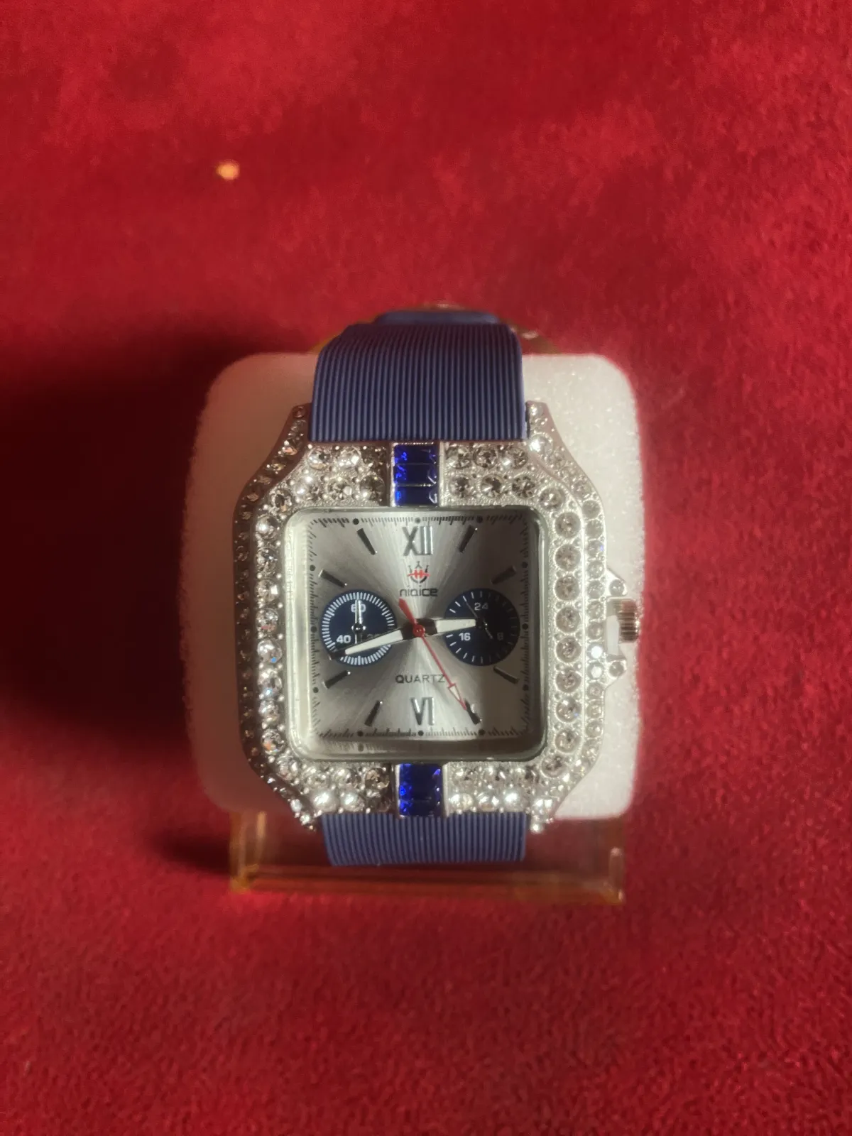 UNISEX WRISTWATCHES - Image 1
