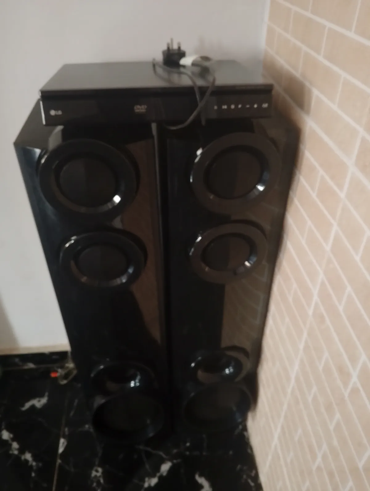 Home theater - Image 3