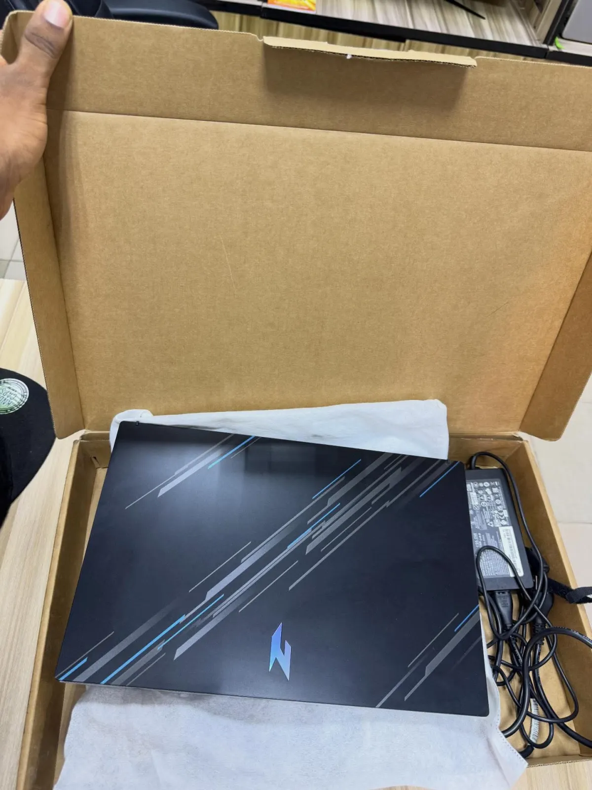 Lenovo Thinkpad Ryzen 3 Pro - Image 3