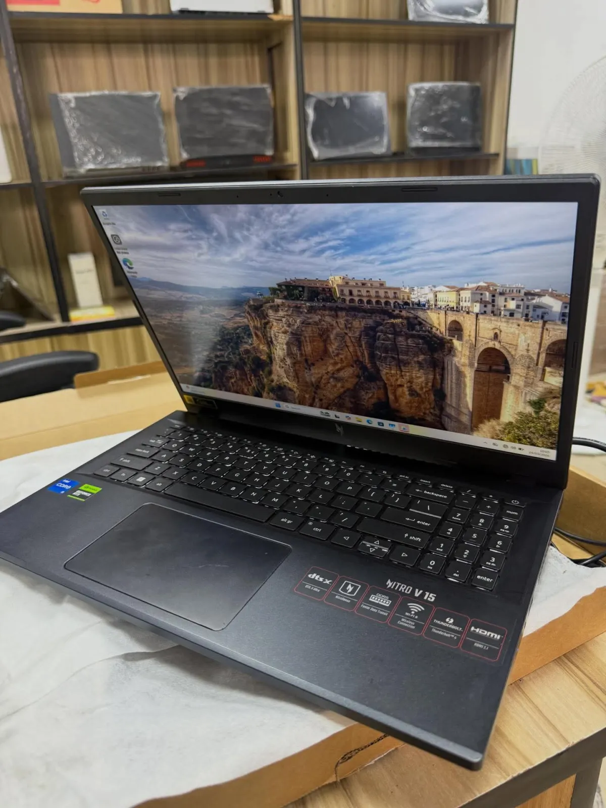 Open Box -Acer Nitro V15 Gaming Laptop - Image 3