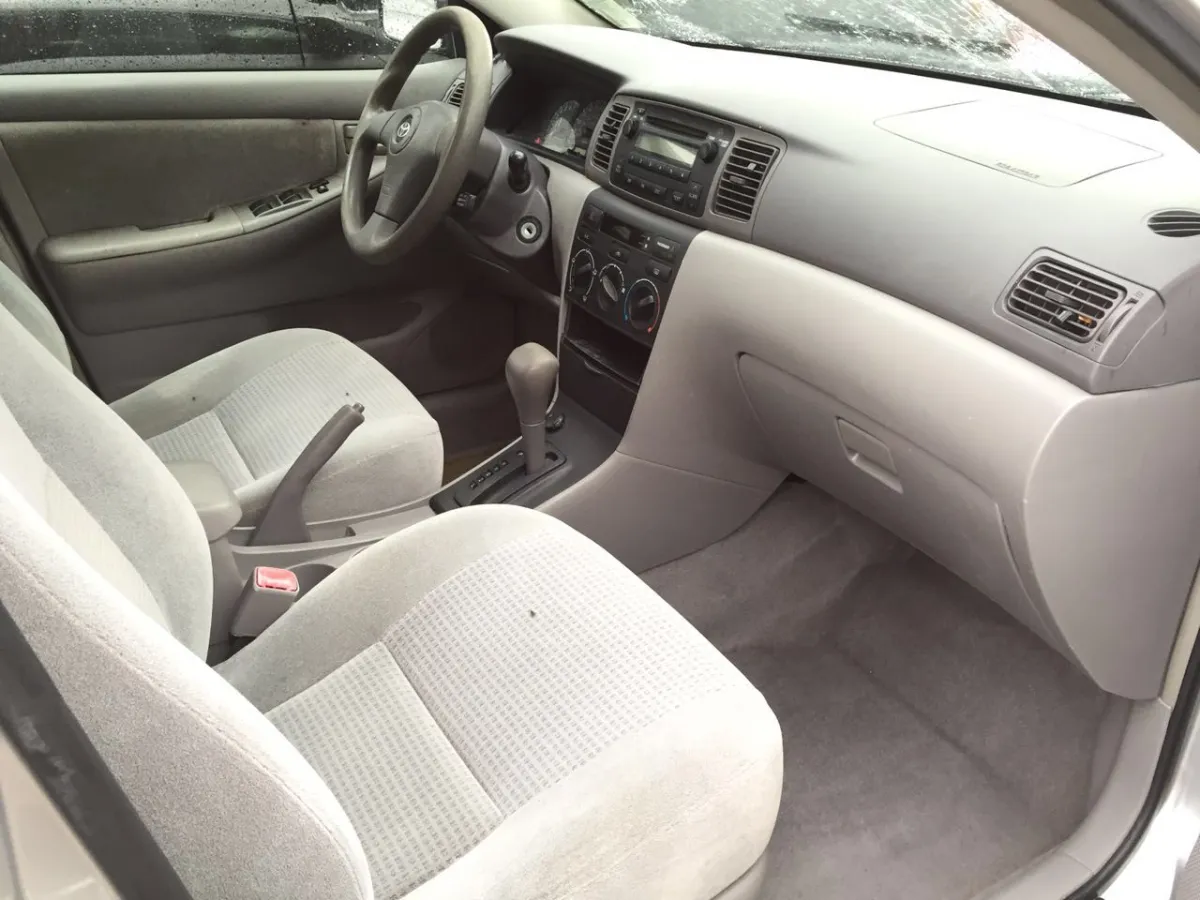 Newly Arrived Tokunbo Corolla 2005 - Image 6