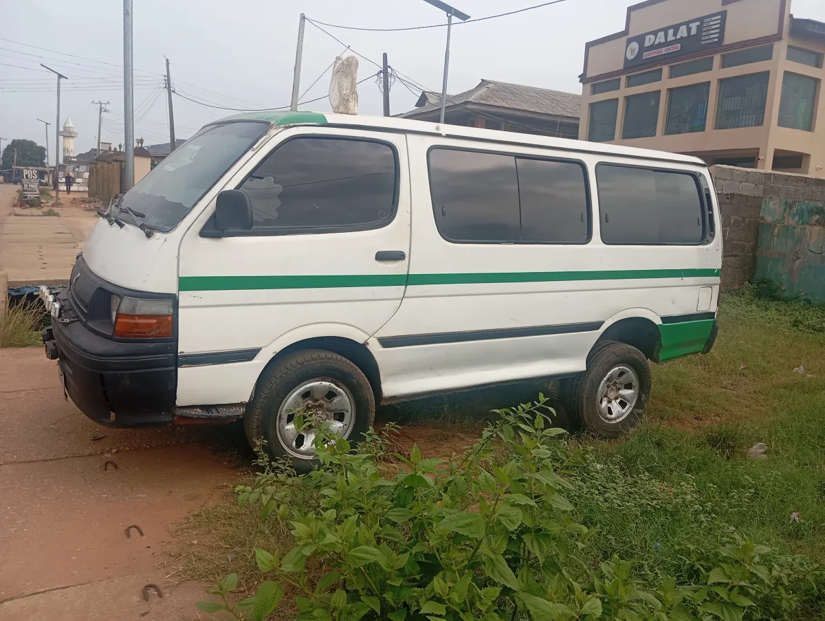 Toyota Hiace - Image 1