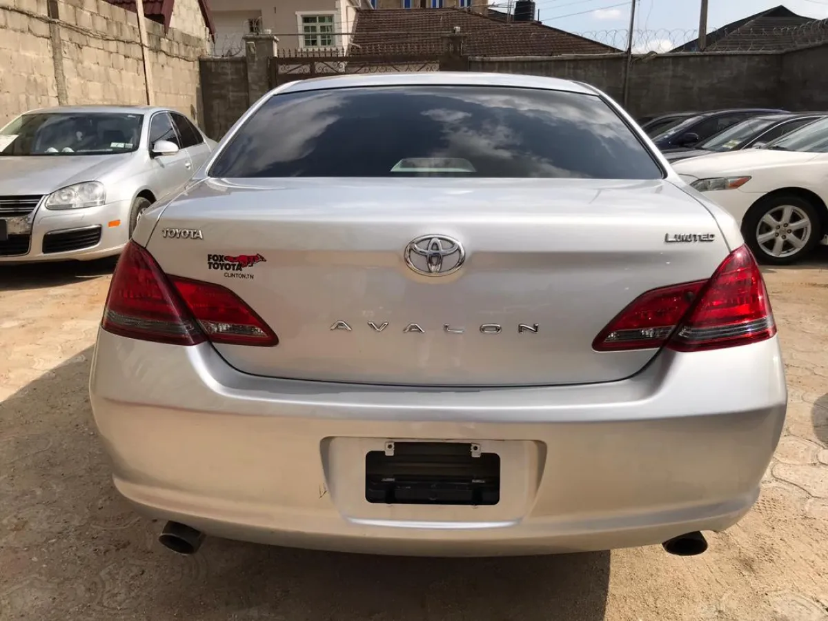2008 Toyota Avalon For Sale - Image 4