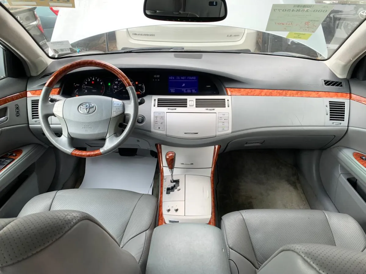 2007 Toyota Avalon Xle - Image 6