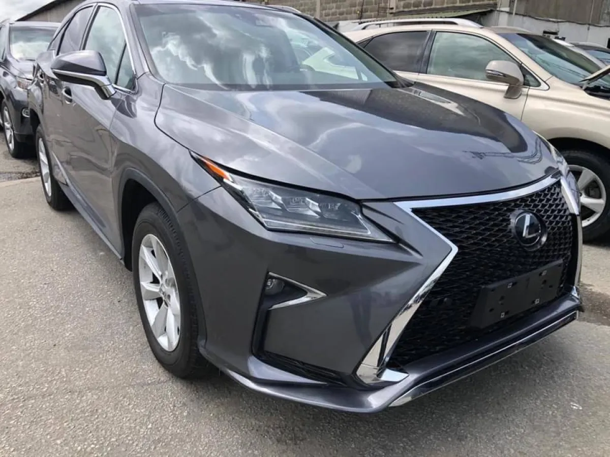 2017 Clean Tokunbo Lexus Rx 350 Full Option - Image 2