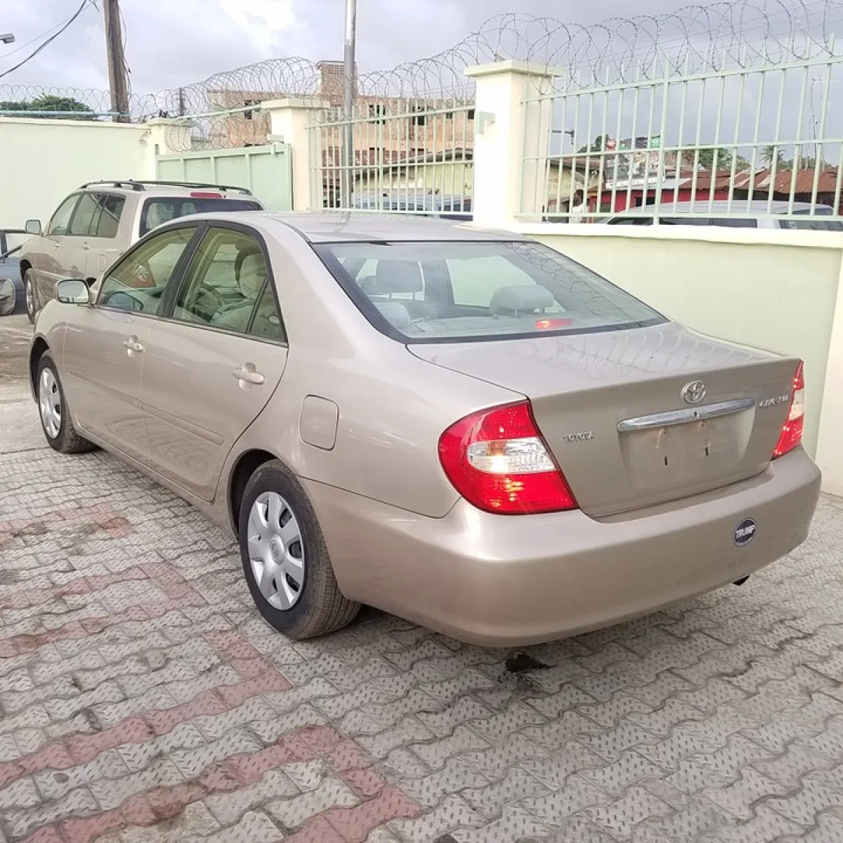 Clean Toyota camry red colour - Image 3