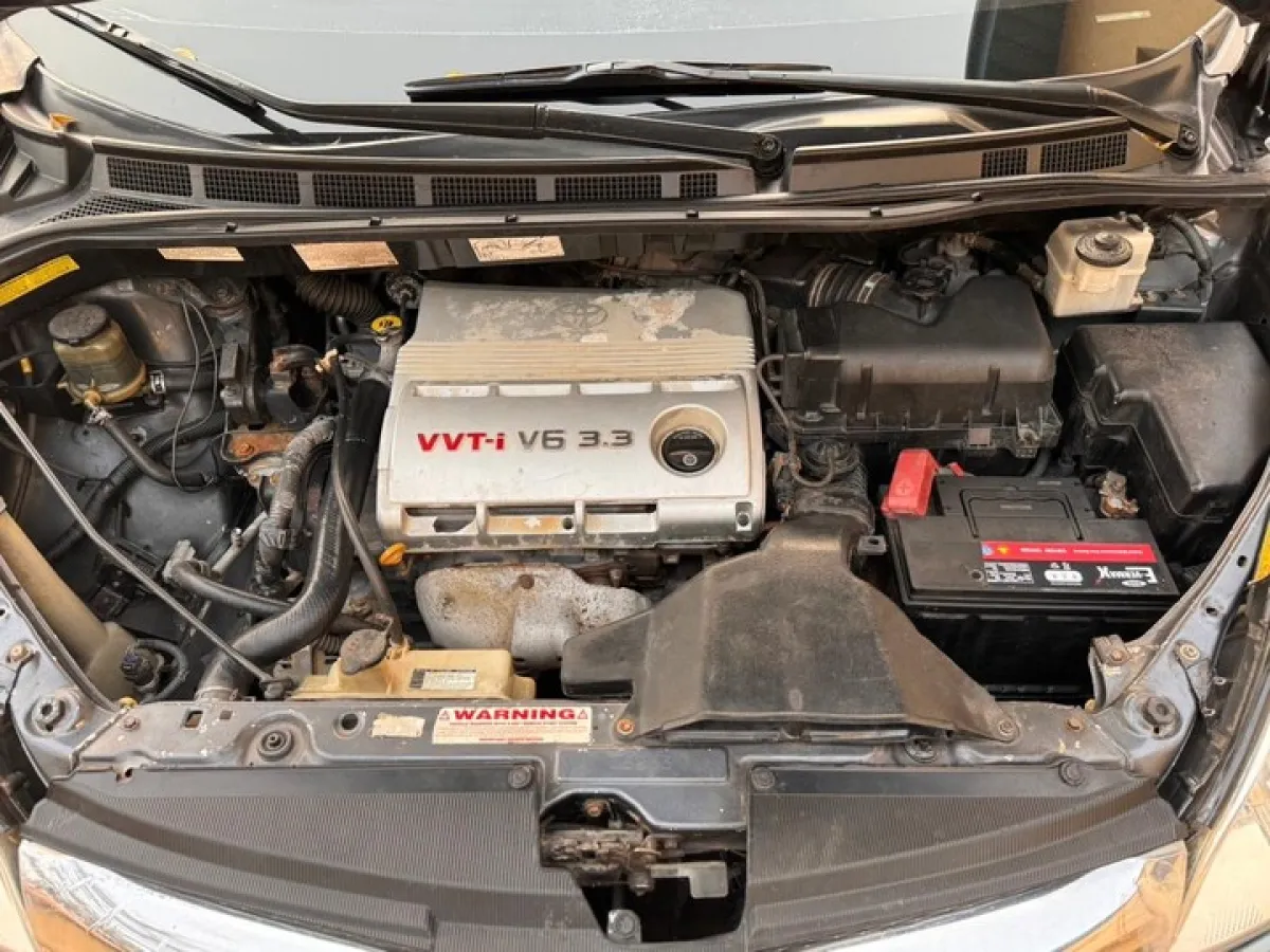Clean Toyota Sienna for sale 2003 model - Image 7