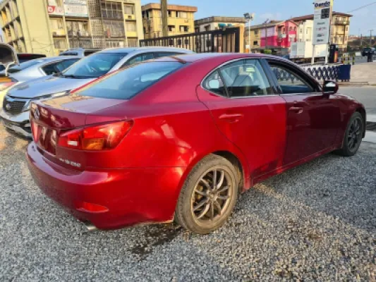 Clean lexus ES350 for sale gold colour