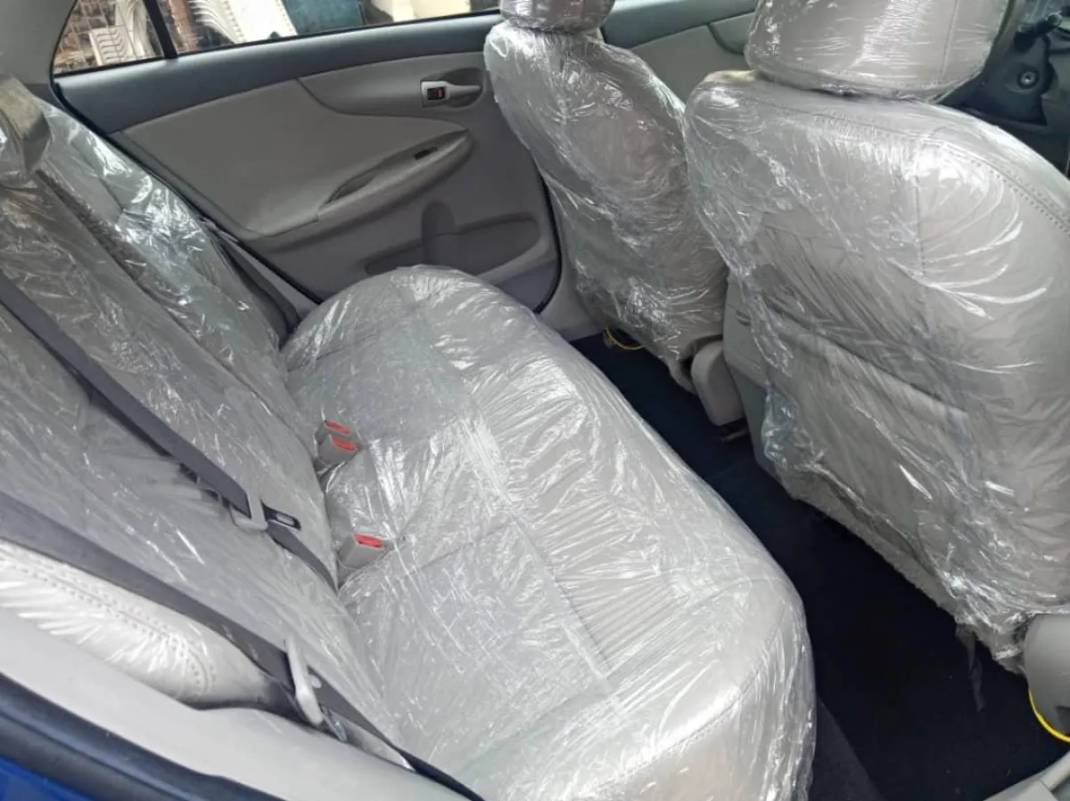 Clean Toyota corolla sport Blue - Image 5