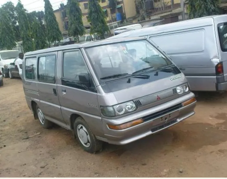 Mitsubishi L300 Bus for sale