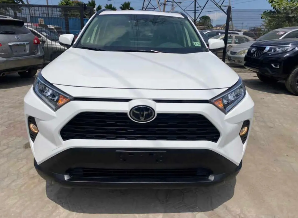Extremely 2020 Clean Tokunbo Toyota Rav4 - Image 1