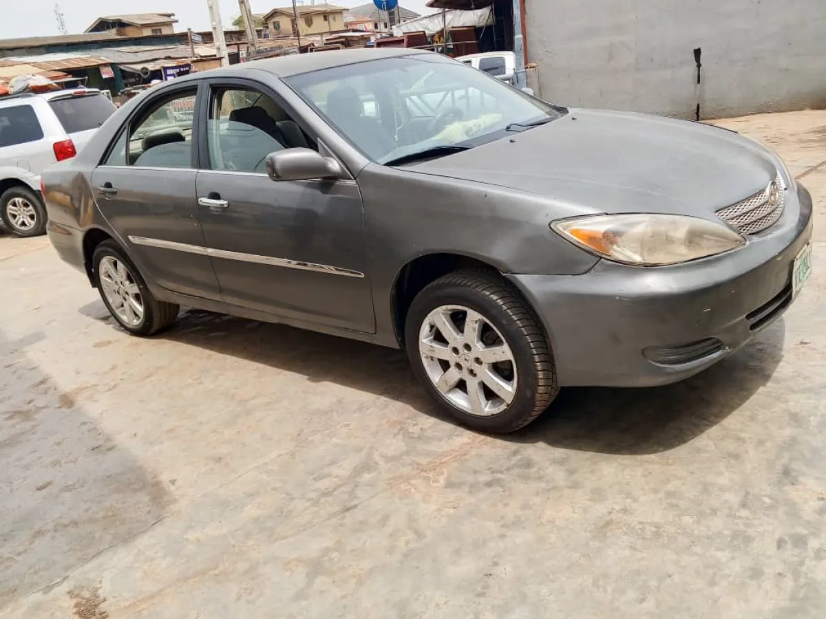 Toyota Camry Big Daddy 2004 - Image 2