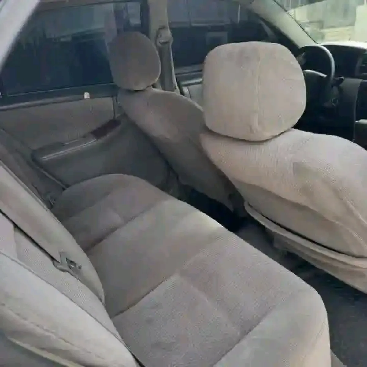 Very neat Toyota Corolla for sale - Image 3