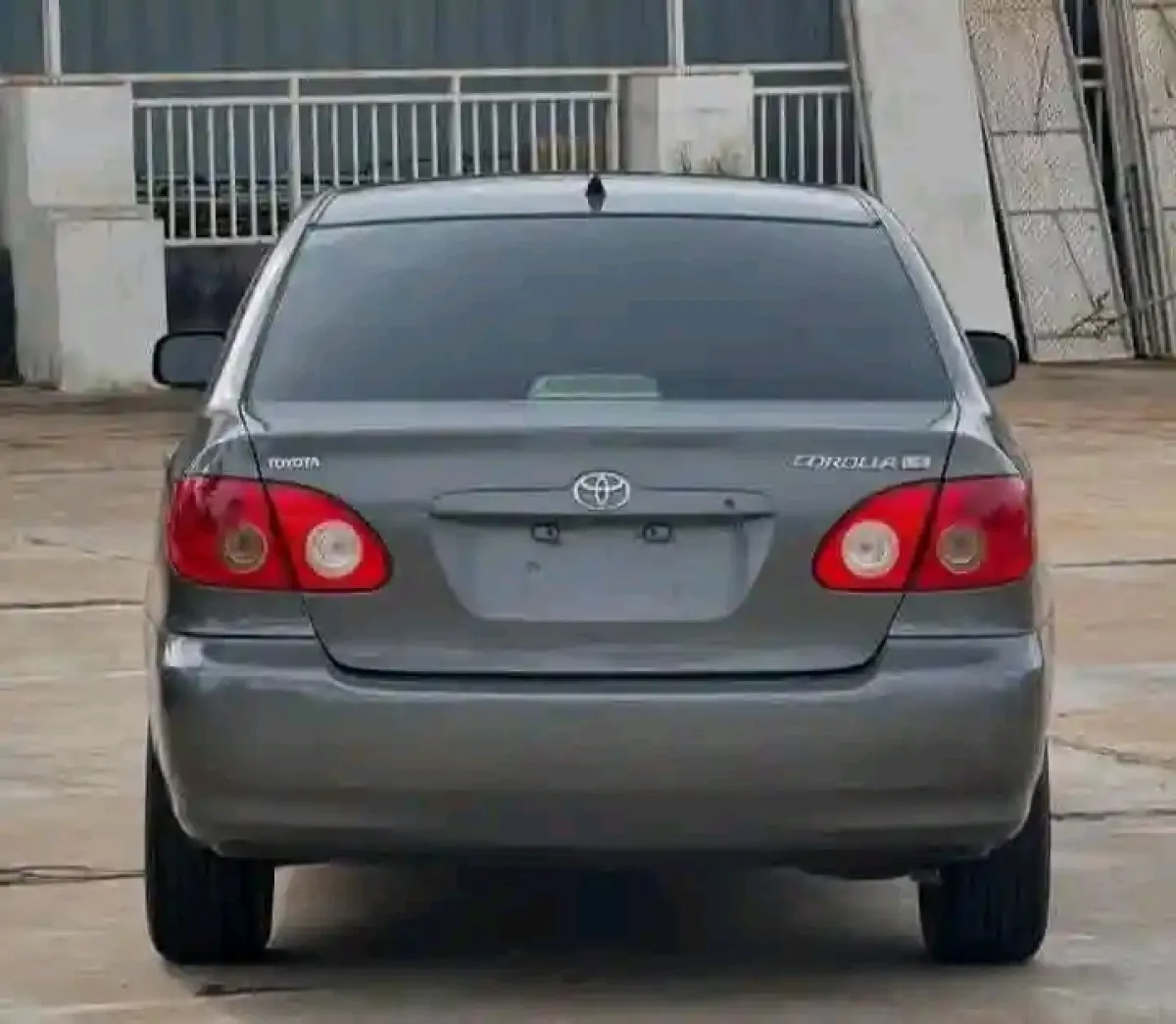 Very neat Toyota Corolla for sale - Image 8