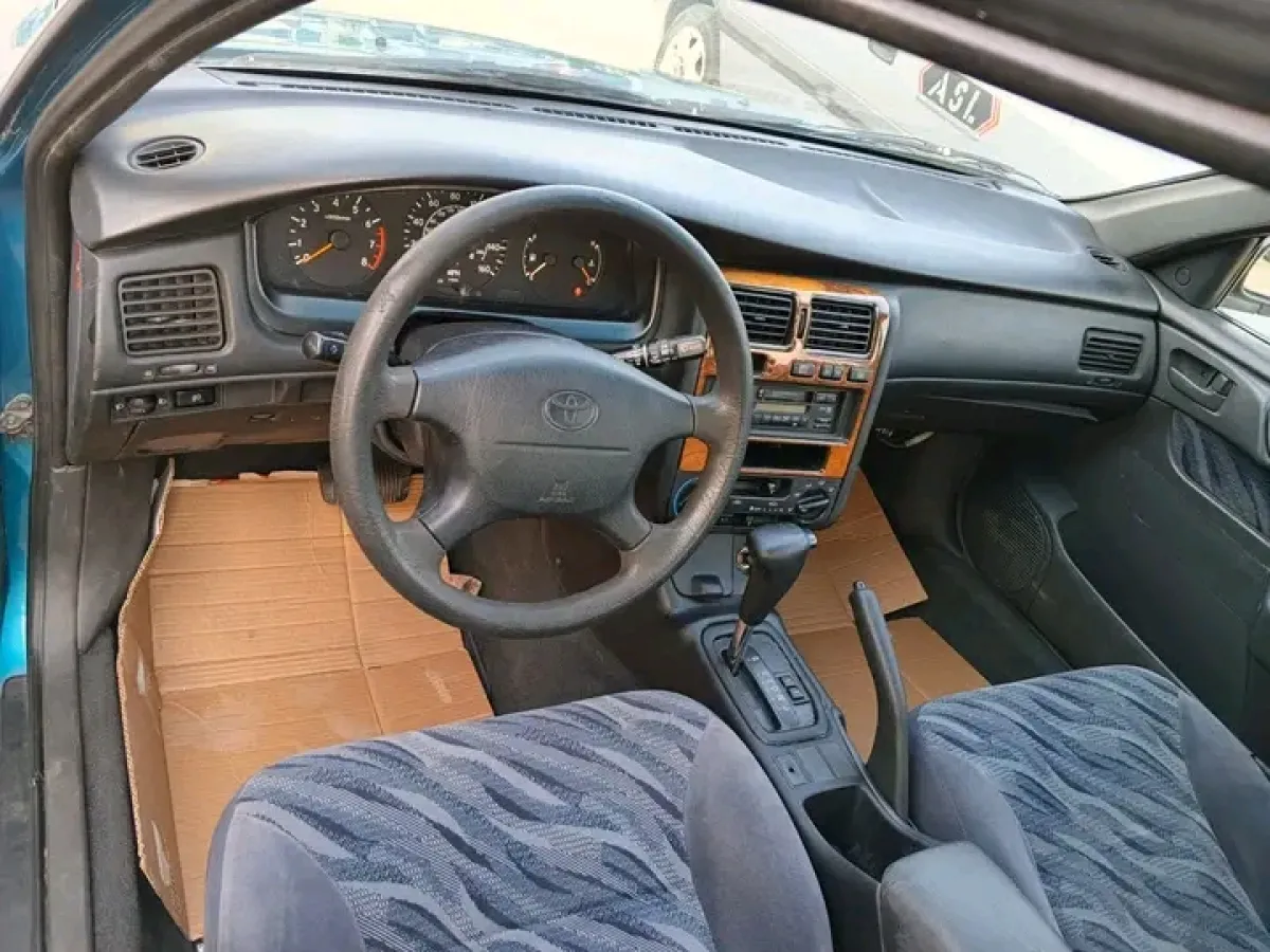 Super Clean Toyota Carina E at given away proce - Image 7