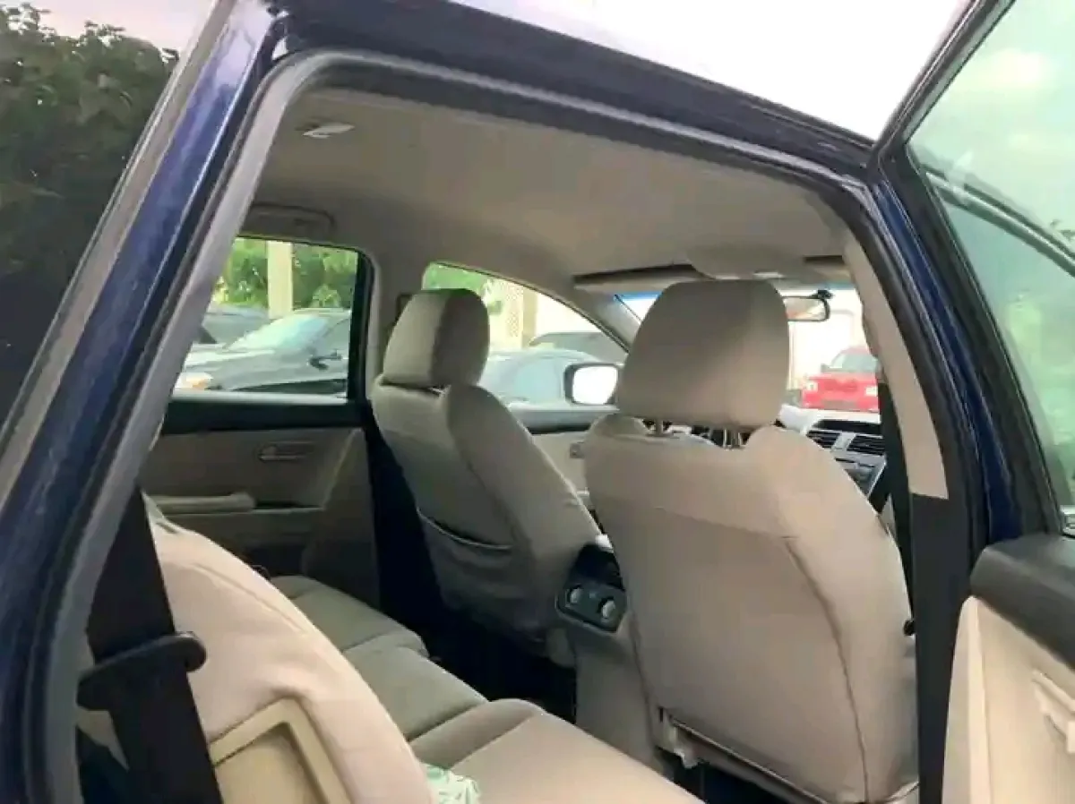 Cool drive Maza cx-9 for sale - Image 5