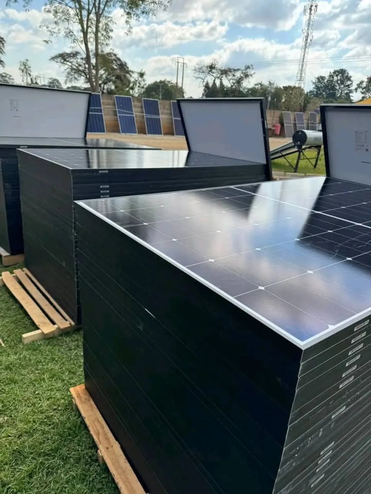 Two Doors Deep Freezer - Image 4