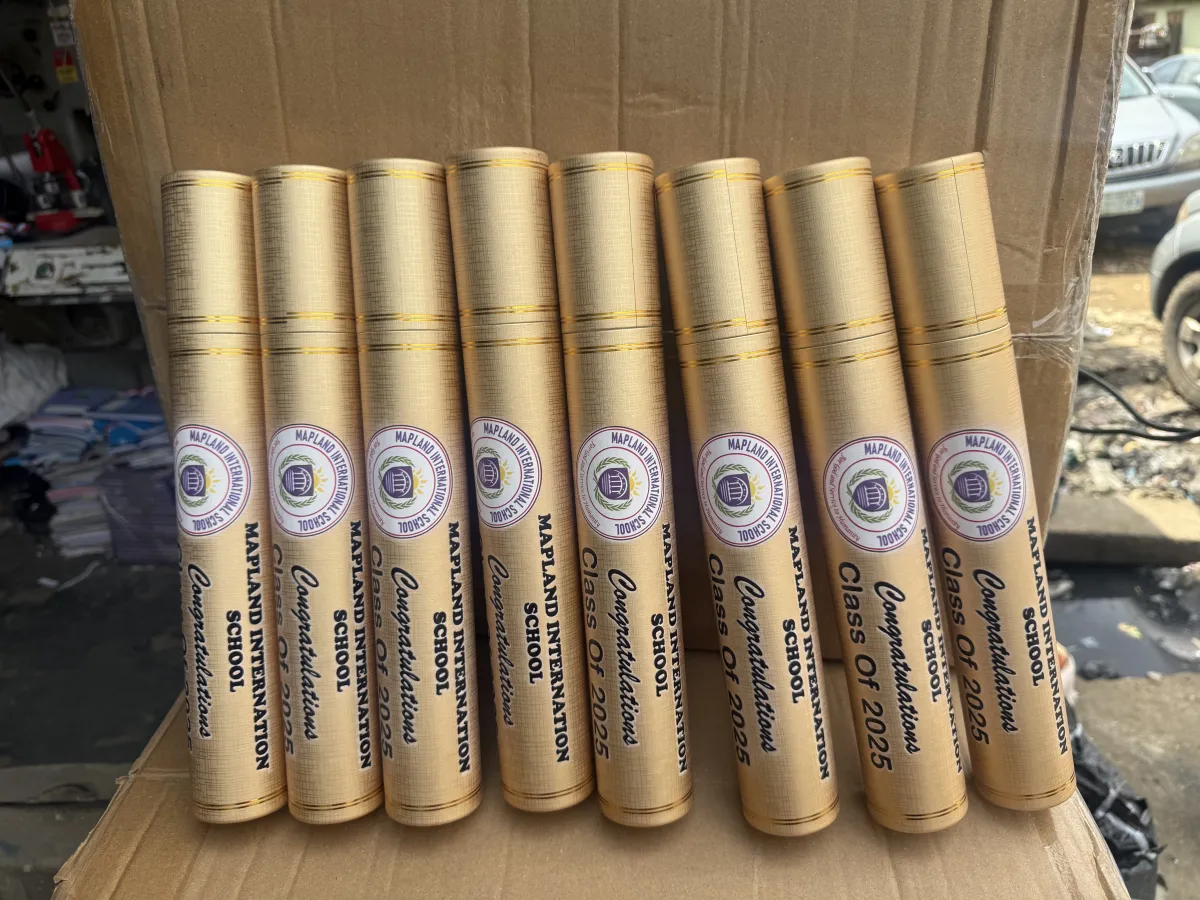 Academic scroll - Image 2