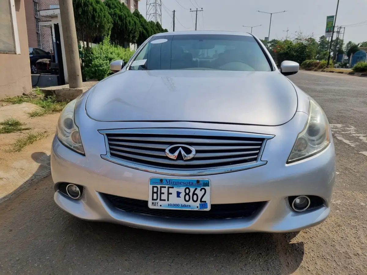 DISTRESS TOKS INFINITI G25 FULL OPTION - Image 1