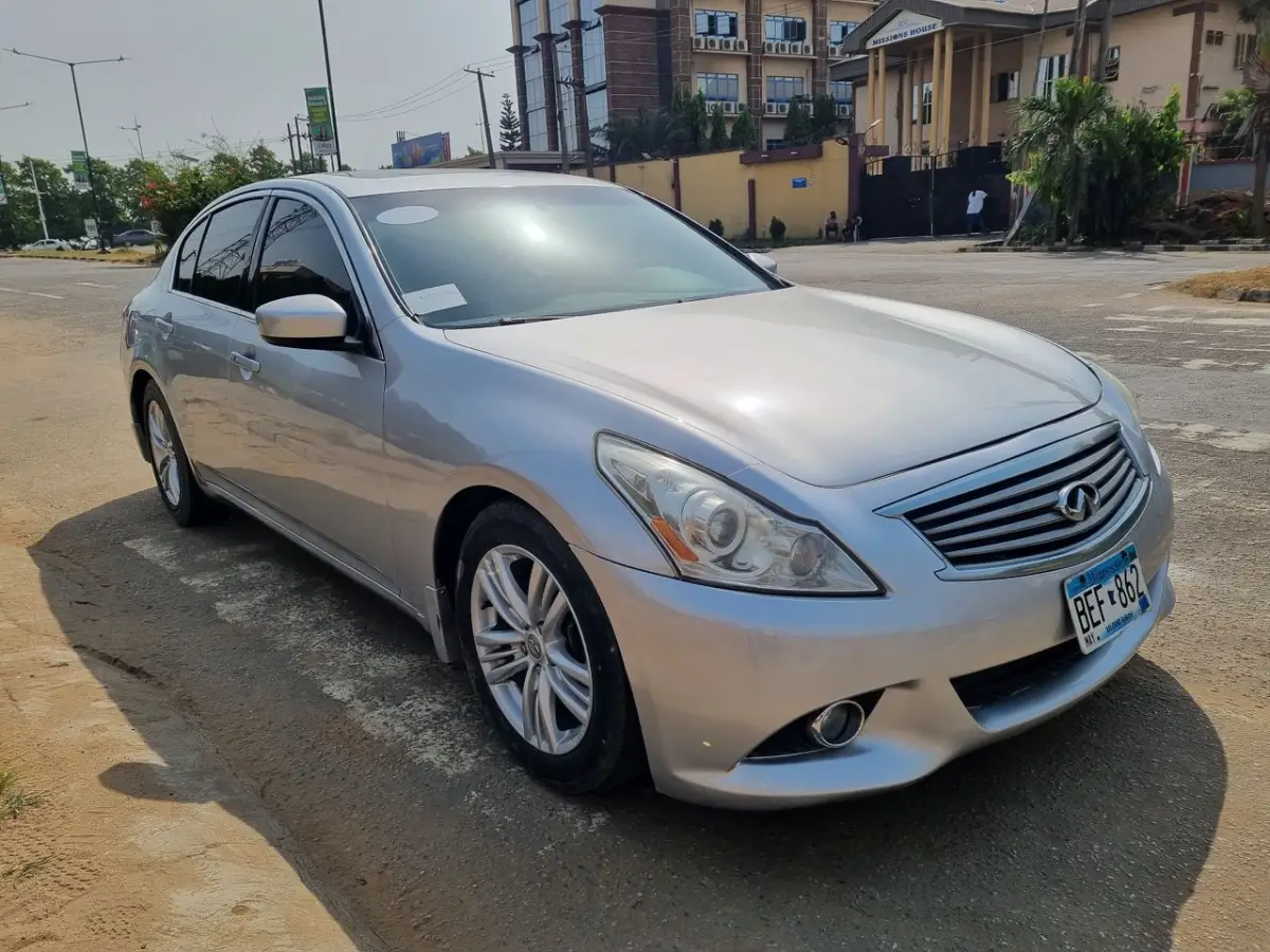 DISTRESS TOKS INFINITI G25 FULL OPTION - Image 2