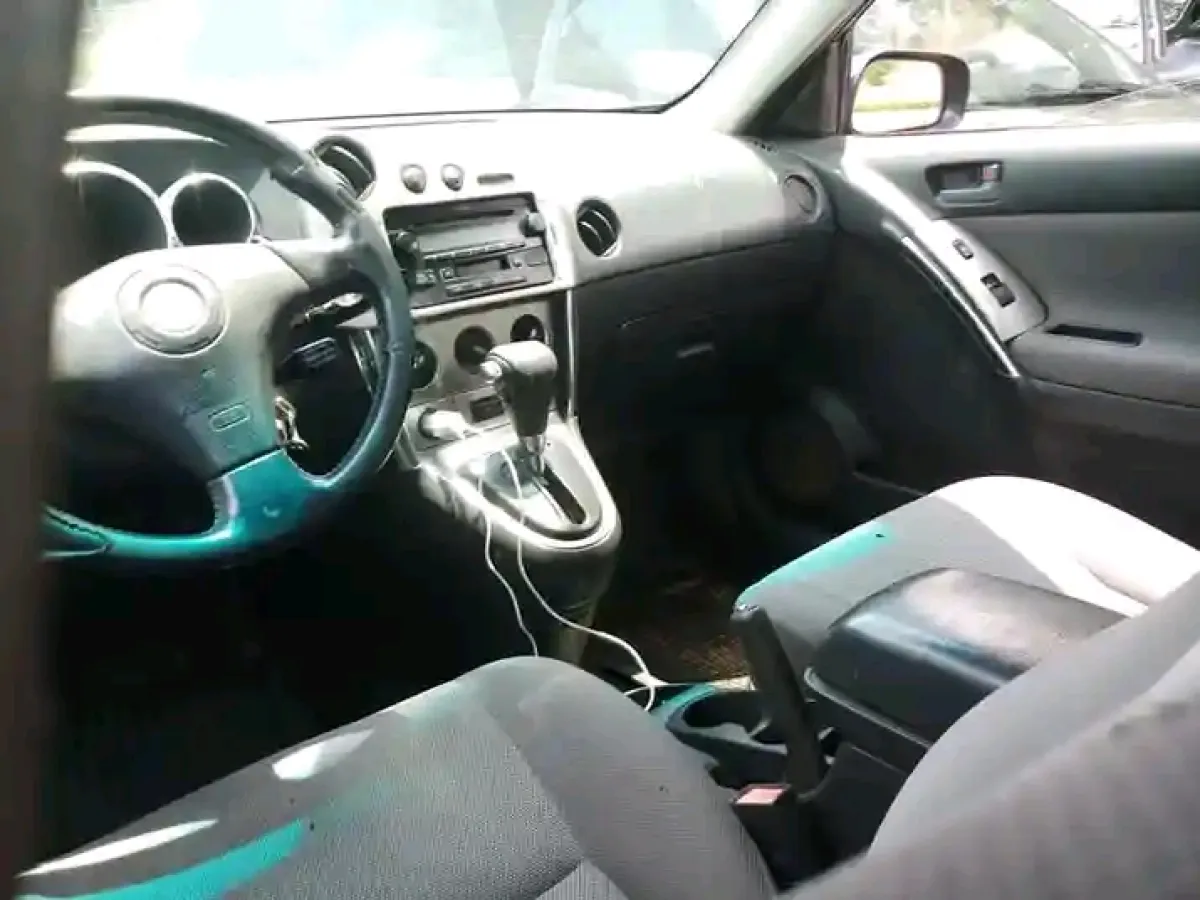 Toyota matrix for sale - Image 3