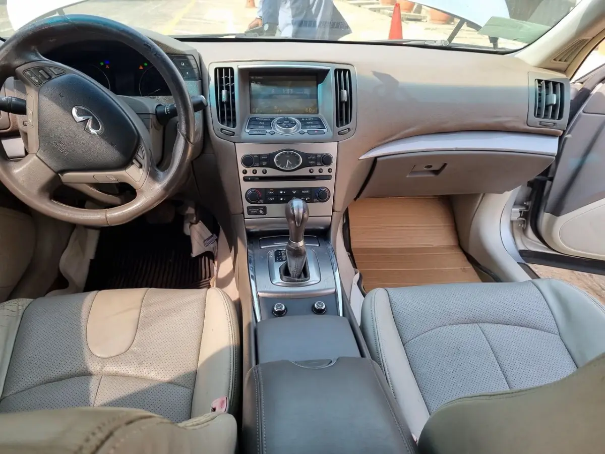 DISTRESS TOKS INFINITI G25 FULL OPTION - Image 6