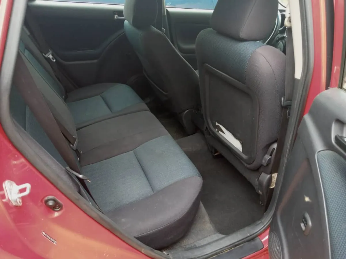 Newly Arrived Tokunbo 2005 Toyota Matrix - Image 2
