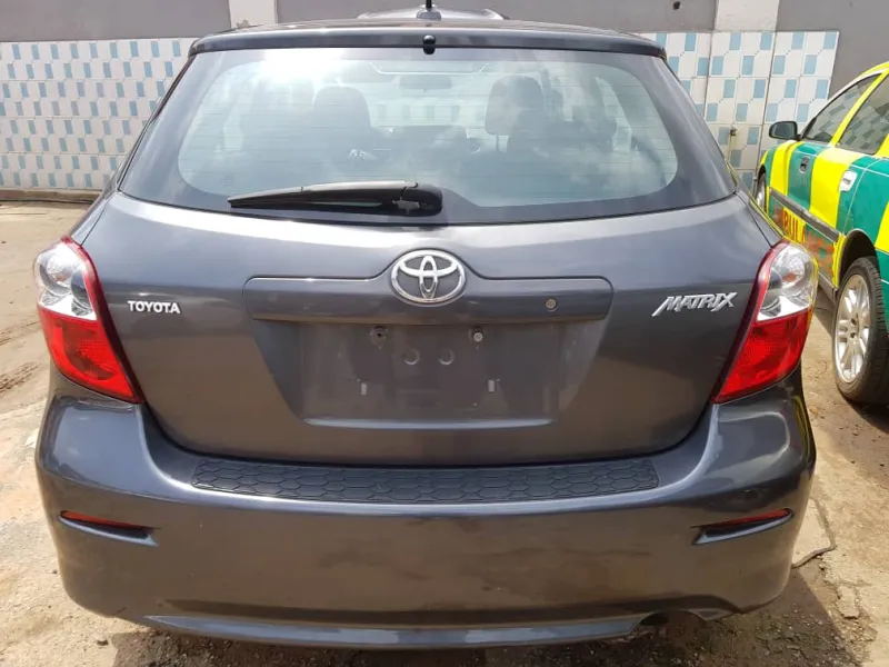 Tokunbo 2010 Toyota Matrix For Sale