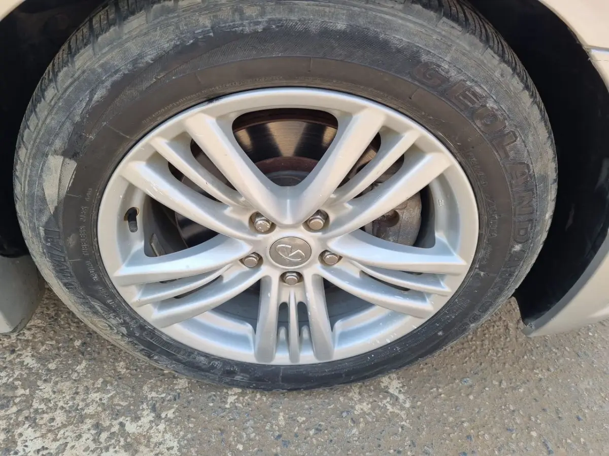 DISTRESS TOKS INFINITI G25 FULL OPTION - Image 11