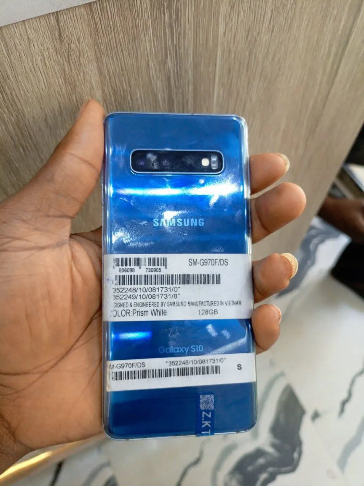 Disponible immdiatement Samsung S10 - Image 3