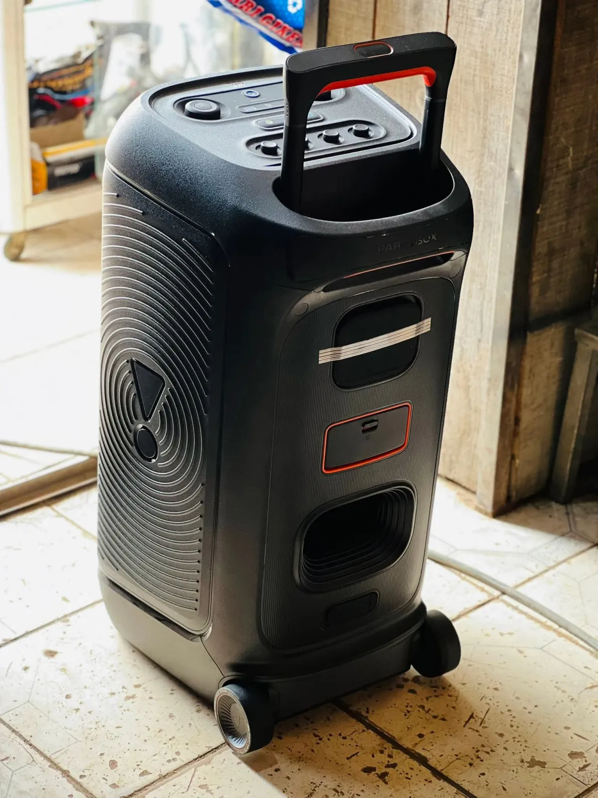 JBL PARTY BOX Stage 320 - Image 2