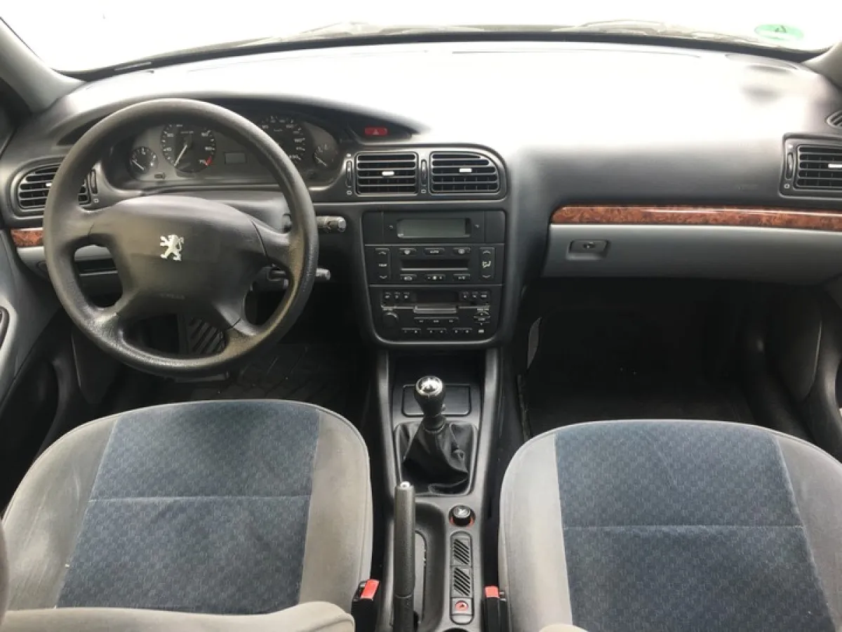 Very neat peugeot for sale - Image 5