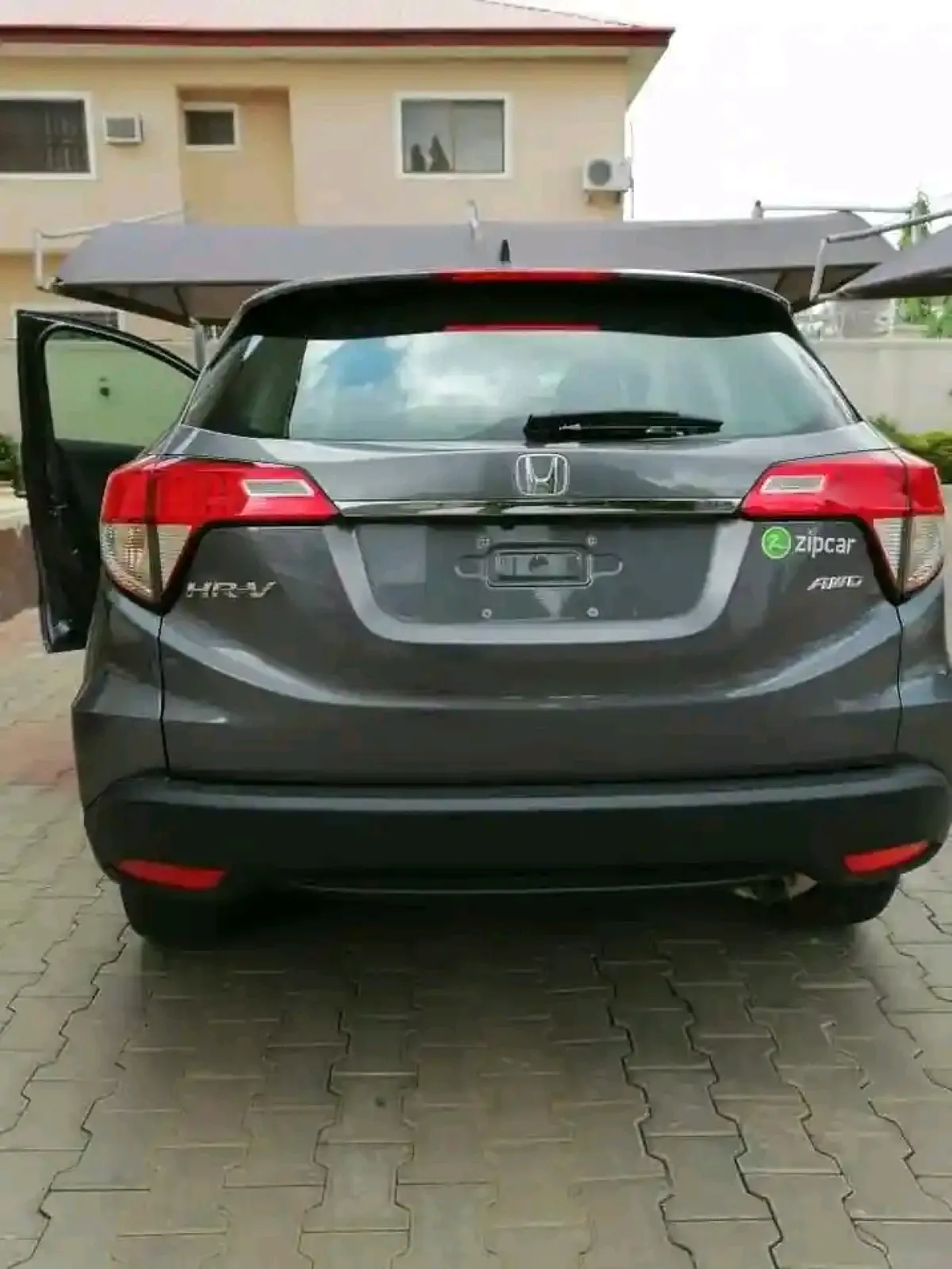 Very sharp Honda CRV - Image 2