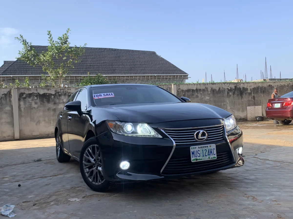 Awoof Lexus es350 2015 - Image 4