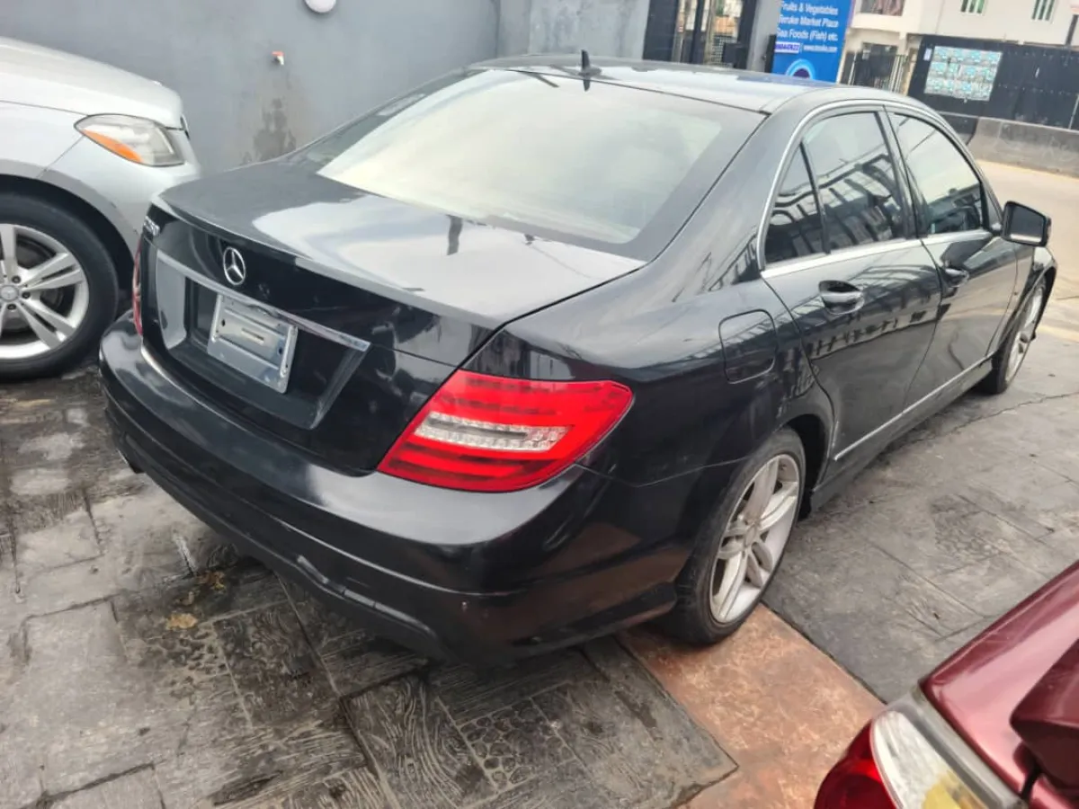 Extremely Clean 2013 Mercedes Benz C250 - Image 1