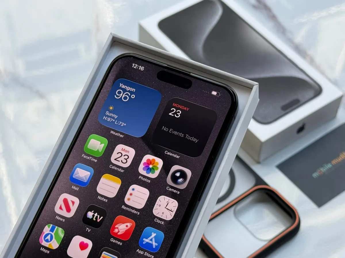 IPhone 15 pro max 256GB Benin - Image 4