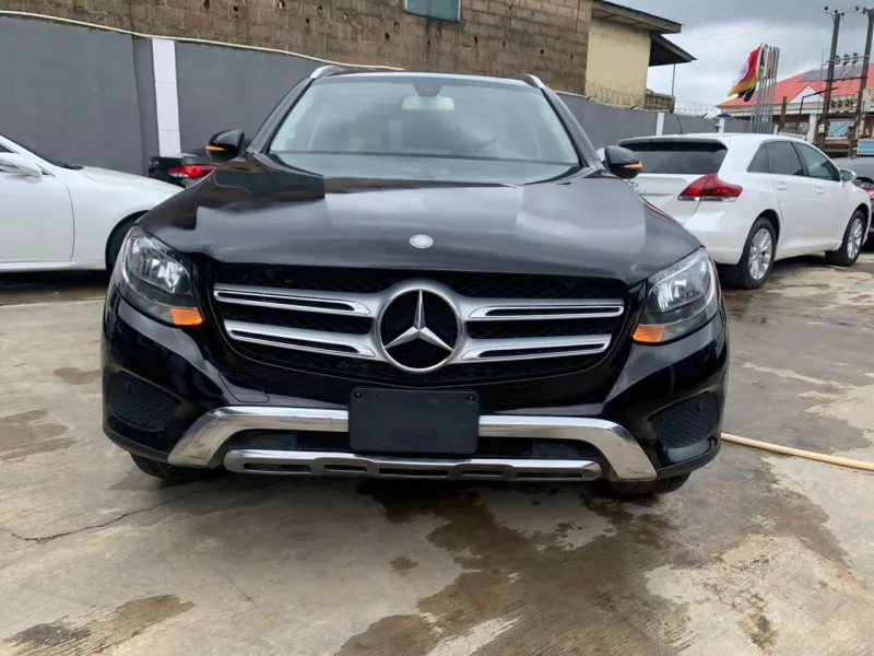 Extremely Clean Tokunbo 2016 Mercedes Benz GLC 300