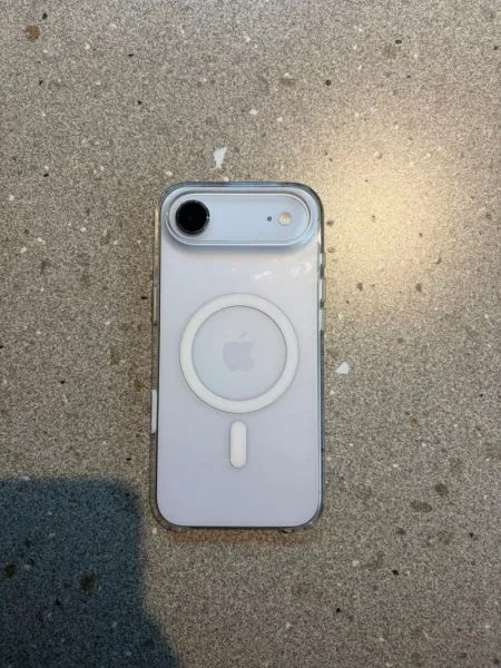 Iphone 17 Air skyblue 256gb in Benin