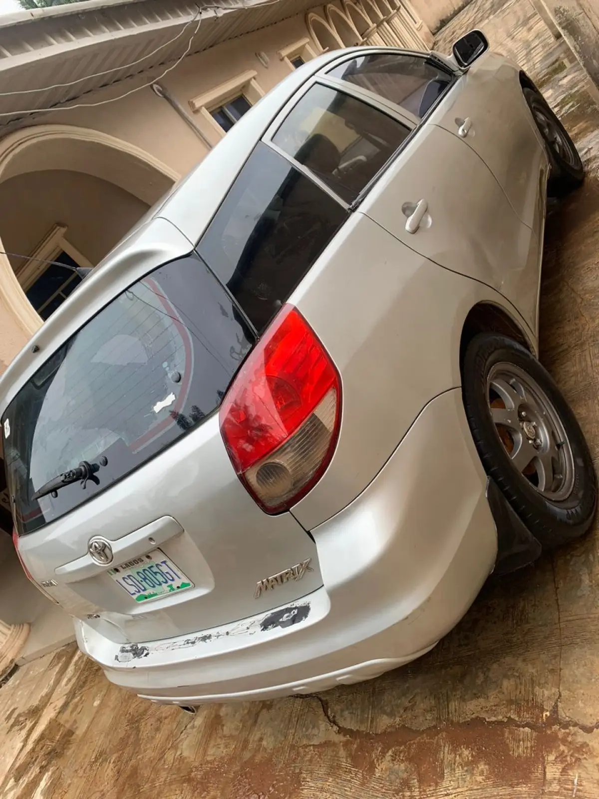 Toyota Matrix - Image 1