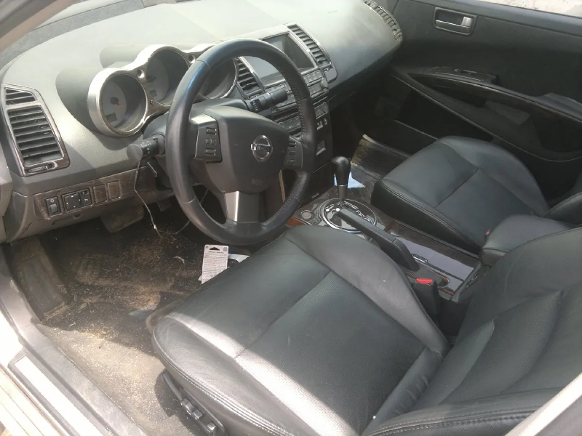 Toks, 2004 Nissan Maxima Full Option - Image 3