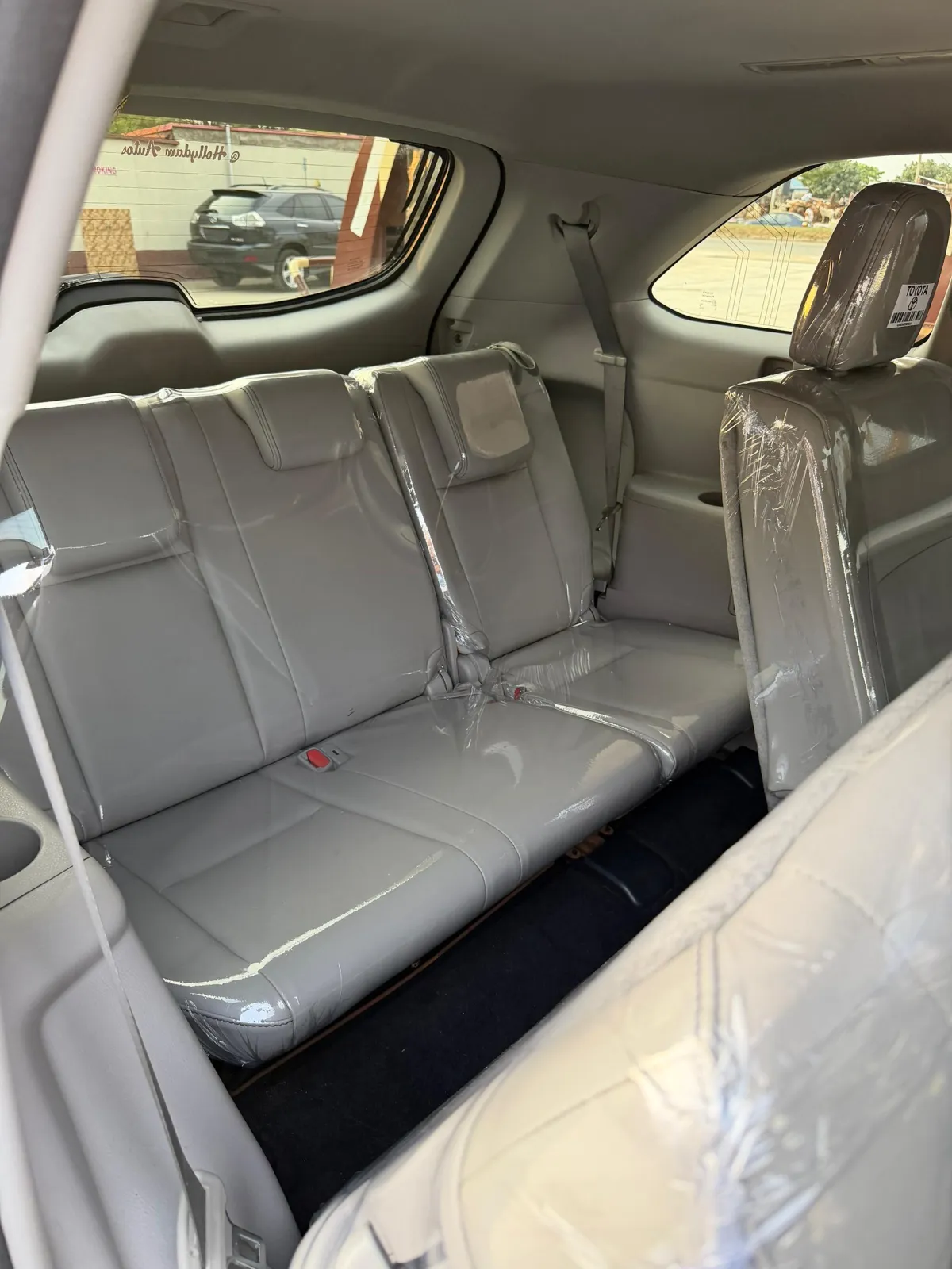 Toyota Highlander 2015 Extra Limited Edition Full Option - Image 7