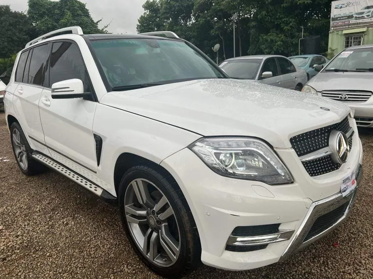 Mercedes-benz GLK 350 - Image 5