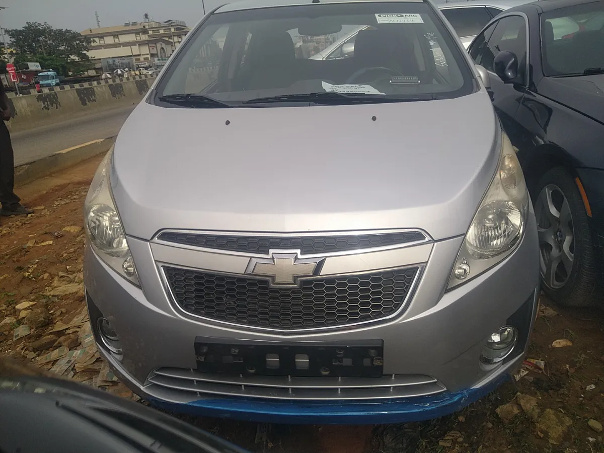 Foreign Chevrolet Spark LT - Image 1