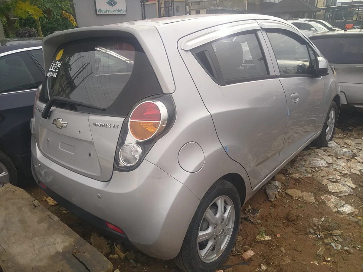 Foreign Chevrolet Spark LT - Image 2