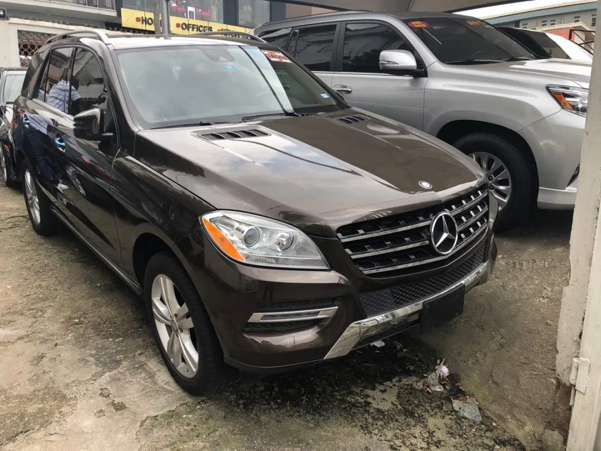 Direct Tokunbo 2013 Mercedes-Benz ML350 - Image 5