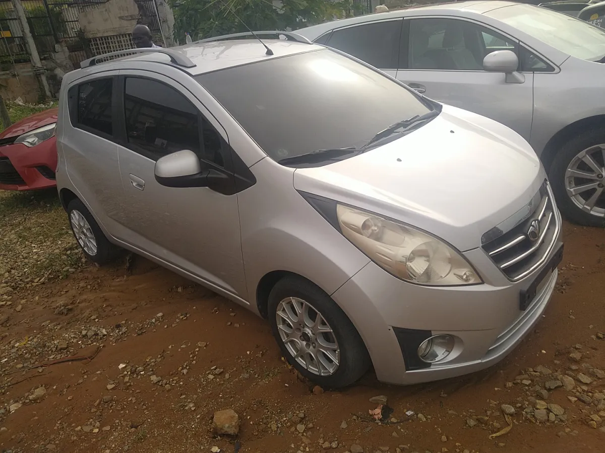 Foreign Tata Jazz - Image 3